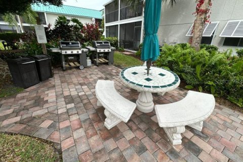 Condo in Sarasota, Florida, 2 bedrooms  № 1046372 - photo 11