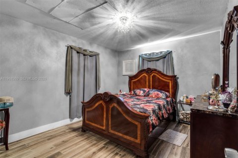 Casa en venta en Miami, Florida, 3 dormitorios № 2031894 - foto 14