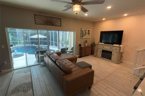 Villa ou maison à vendre à New Smyrna Beach, Floride: 3 chambres, 160.35 m2 № 2403165 - photo 11