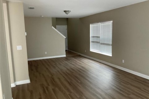 House in Bradenton, Florida 3 bedrooms, 168.9 sq.m. № 1910448 - photo 3