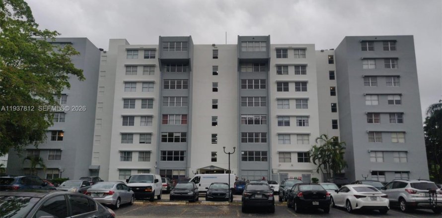 Condo in Miami, Florida, 1 bedroom  № 1996255