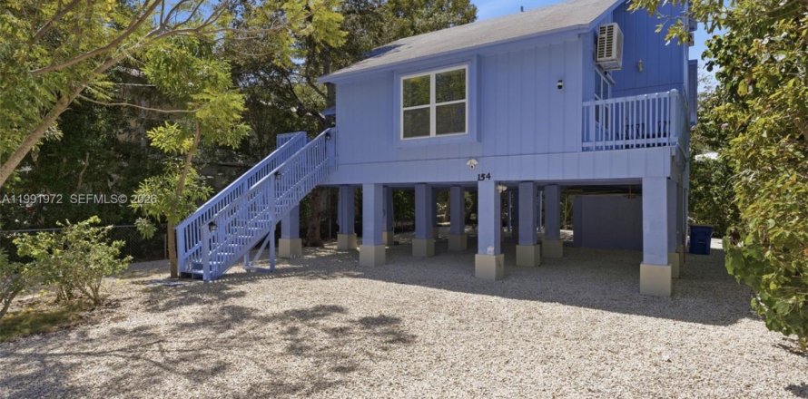 Дом в Тавернье, Флорида 3 спальни, 154.87м2 № 2052547