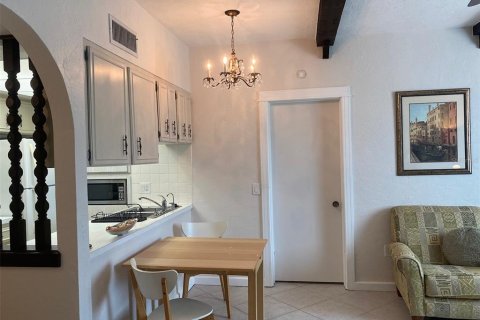 Copropriété à vendre à Venice, Floride: 2 chambres, 73.76 m2 № 2280305 - photo 12