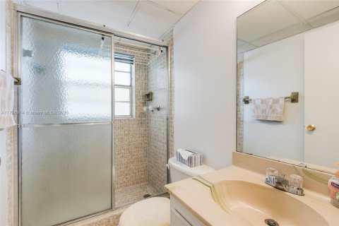 Condominio en venta en Margate, Florida, 2 dormitorios, 86.4 m2 № 1861129 - foto 19