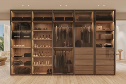 House in Miami, Florida 8 bedrooms № 2013483 - photo 17