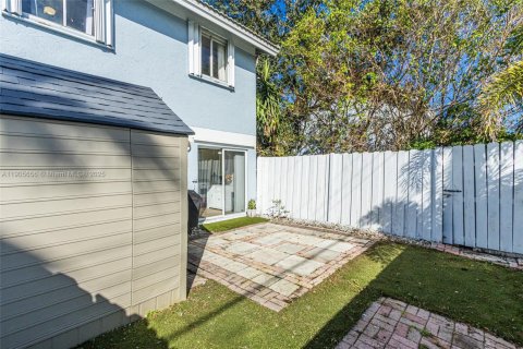 Купить таунхаус в Дирфилд-Бич, Флорида 3 спальни, 135.82м2, № 1965516 - фото 13