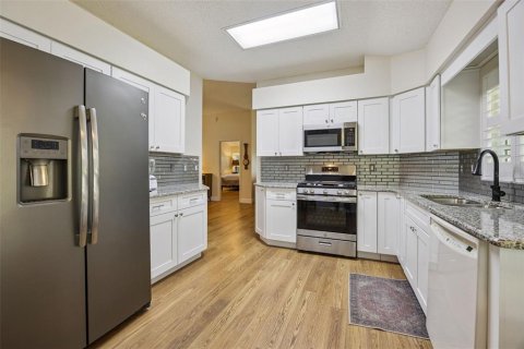Villa ou maison à vendre à Leesburg, Floride: 2 chambres, 130.9 m2 № 2430574 - photo 21