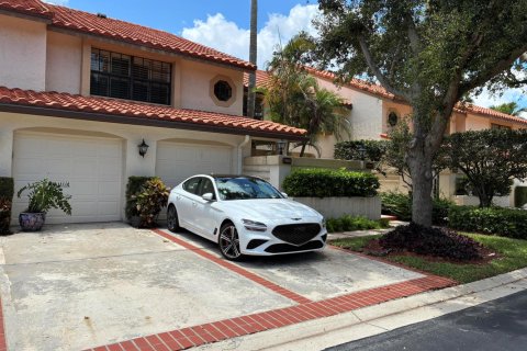 Townhouse in Boca Raton, Florida 3 bedrooms, 146.04 sq.m. № 2260196