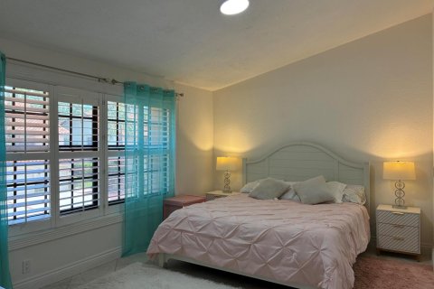 Townhouse in Boca Raton, Florida 3 bedrooms, 146.04 sq.m. № 2260196 - photo 6