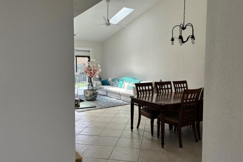 Townhouse in Boca Raton, Florida 3 bedrooms, 146.04 sq.m. № 2260196 - photo 14