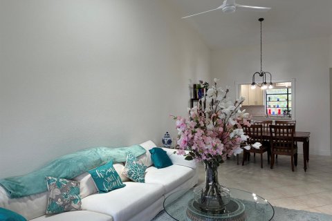 Townhouse in Boca Raton, Florida 3 bedrooms, 146.04 sq.m. № 2260196 - photo 25