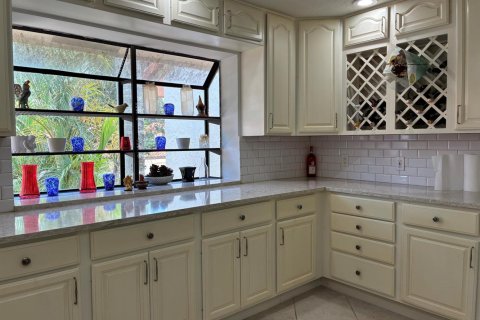 Townhouse in Boca Raton, Florida 3 bedrooms, 146.04 sq.m. № 2260196 - photo 17