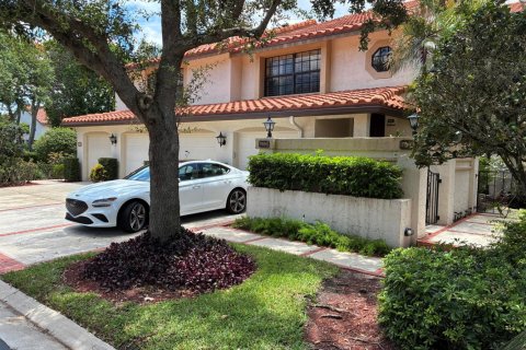 Townhouse in Boca Raton, Florida 3 bedrooms, 146.04 sq.m. № 2260196 - photo 2