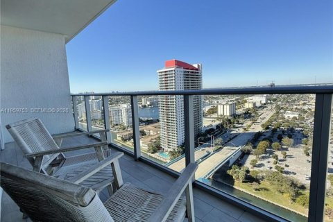 Copropriété à vendre à Hollywood, Floride: 3 chambres, 104.89 m2 № 2028906 - photo 14