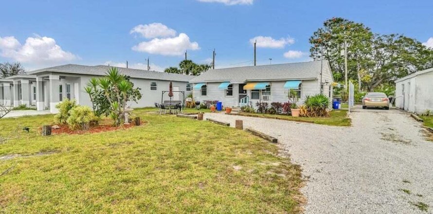 Casa en West Palm Beach, Florida 3 dormitorios, 100.8 m2 № 663316