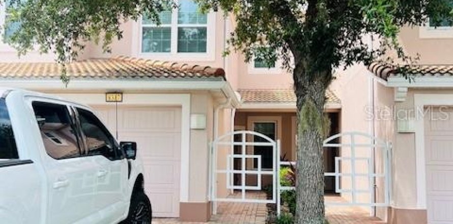 Townhouse in Davenport, Florida 2 bedrooms, 139.73 sq.m. № 1822836