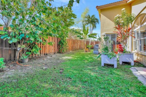 Купить виллу или дом в Дорал, Флорида 3 спальни, 121.52м2, № 1991685 - фото 19