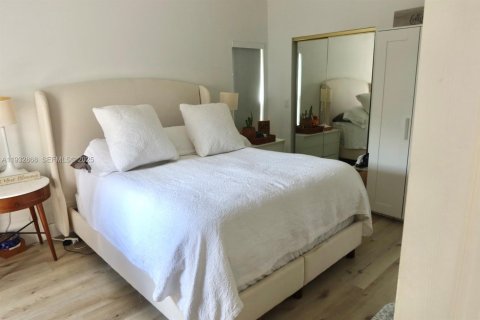 Купить виллу или дом в Дорал, Флорида 3 спальни, 121.52м2, № 1991685 - фото 8