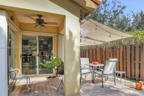 Купить виллу или дом в Дорал, Флорида 3 спальни, 121.52м2, № 1991685 - фото 18