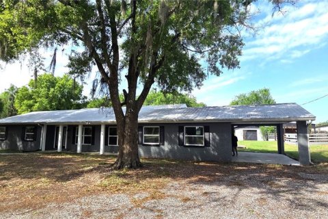 Casa en Plant City, Florida 5 dormitorios, 241.92 m2 № 2100195