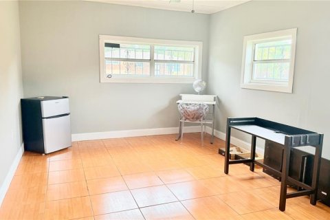 Villa ou maison à vendre à Tampa, Floride: 3 chambres, 113.34 m2 № 2107934 - photo 8