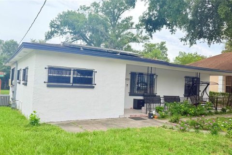 Villa ou maison à vendre à Tampa, Floride: 3 chambres, 113.34 m2 № 2107934 - photo 15