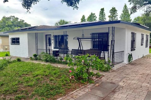 Villa ou maison à vendre à Tampa, Floride: 3 chambres, 113.34 m2 № 2107934 - photo 4