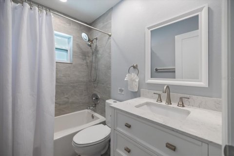 Купить коммерческую недвижимость в Сарасота, Флорида 3 спальни, 110.18м2, № 1851373 - фото 15