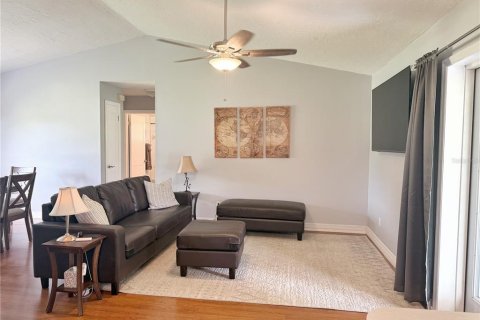 Casa en venta en Bushnell, Florida, 3 dormitorios, 254.55 m2 № 2354730 - foto 9