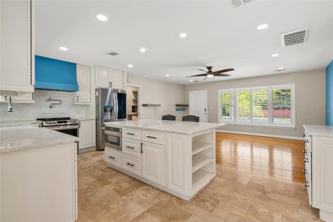 Casa en alquiler en Tampa, Florida, 3 dormitorios, 137.31 m2 № 1786052 - foto 8