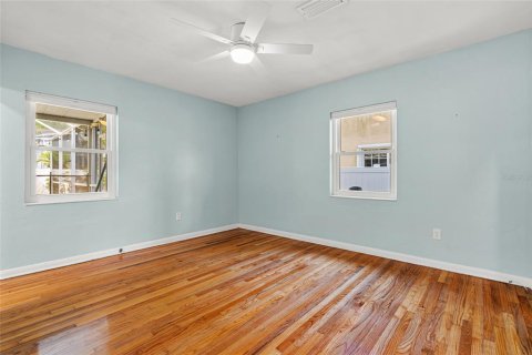 Casa en alquiler en Tampa, Florida, 3 dormitorios, 137.31 m2 № 1786052 - foto 12