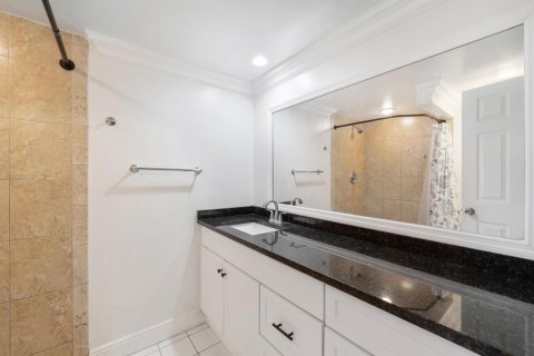 Touwnhouse à vendre à West Palm Beach, Floride: 2 chambres, 114.83 m2 № 2168076 - photo 17