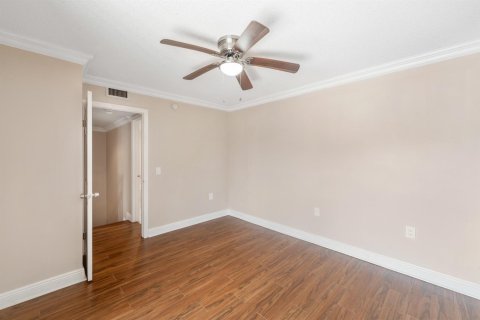 Touwnhouse à vendre à West Palm Beach, Floride: 2 chambres, 114.83 m2 № 2168076 - photo 23