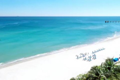 Condominio en venta en Sunny Isles Beach, Florida, 2 dormitorios, 84.36 m2 № 1812358 - foto 26