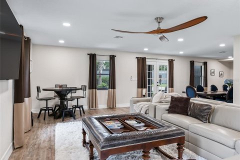 Villa ou maison à vendre à Ocala, Floride: 7 chambres, 284.65 m2 № 2156743 - photo 10