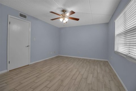 Condo in Tampa, Florida, 1 bedroom  № 1878199 - photo 20