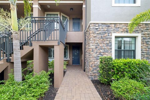 Condo in Bradenton, Florida, 2 bedrooms № 2157548 - photo 3