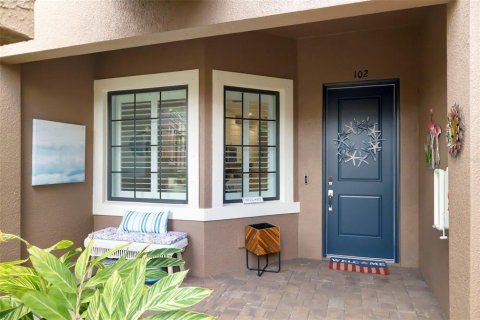 Condo in Bradenton, Florida, 2 bedrooms № 2157548 - photo 4
