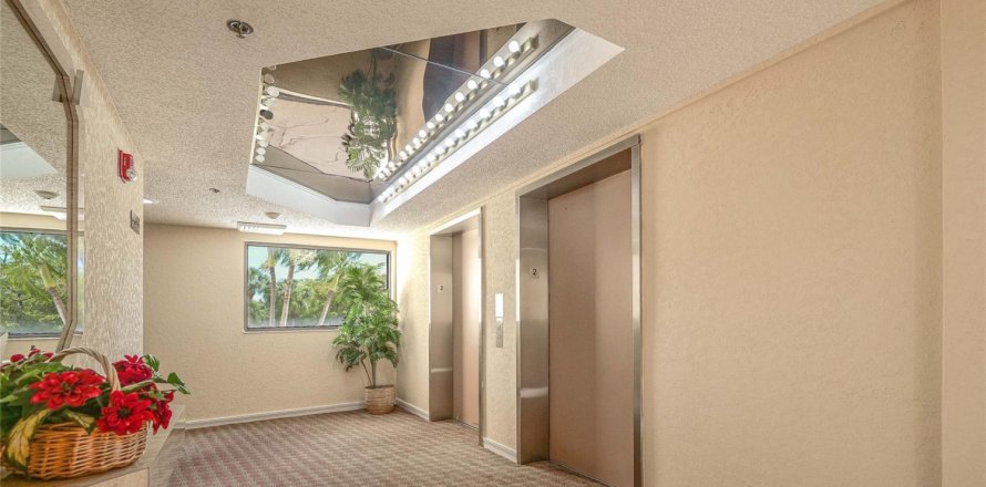 Condo à Lauderhill, Floride, 1 chambre № 1102022