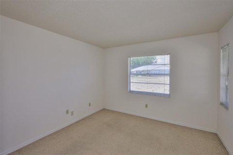Condo in Sun City Center, Florida, 2 bedrooms  № 1759567 - photo 19