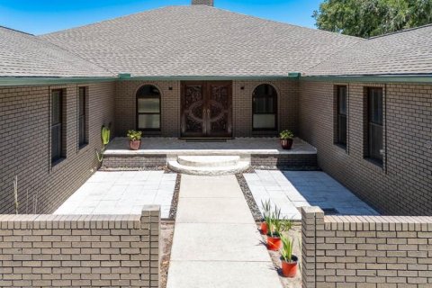 Casa en venta en Oxford, Florida, 4 dormitorios, 389.35 m2 № 2112722 - foto 4