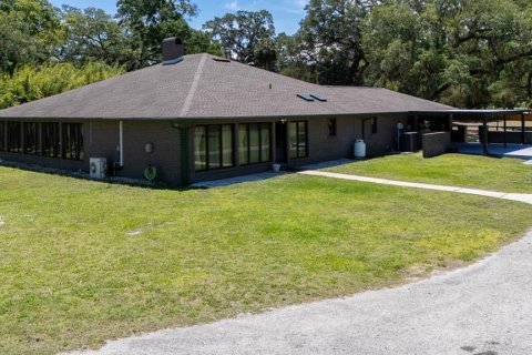 Casa en venta en Oxford, Florida, 4 dormitorios, 389.35 m2 № 2112722 - foto 2