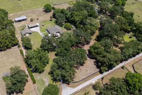Casa en venta en Oxford, Florida, 4 dormitorios, 389.35 m2 № 2112722 - foto 19
