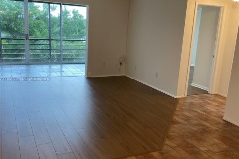 Снять в аренду кондоминиум в Бока-Ратон, Флорида 2 спальни, 107.3м2, № 2058137 - фото 7