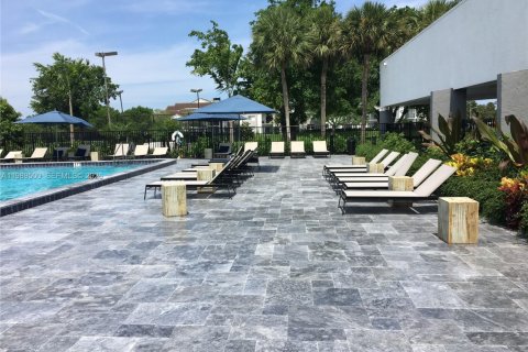 Снять в аренду кондоминиум в Бока-Ратон, Флорида 2 спальни, 107.3м2, № 2058137 - фото 24