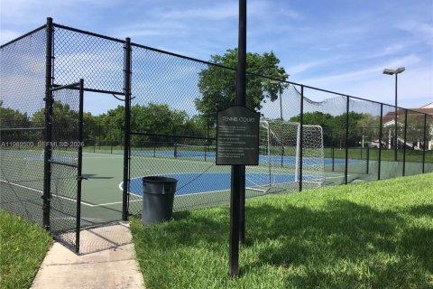 Снять в аренду кондоминиум в Бока-Ратон, Флорида 2 спальни, 107.3м2, № 2058137 - фото 30