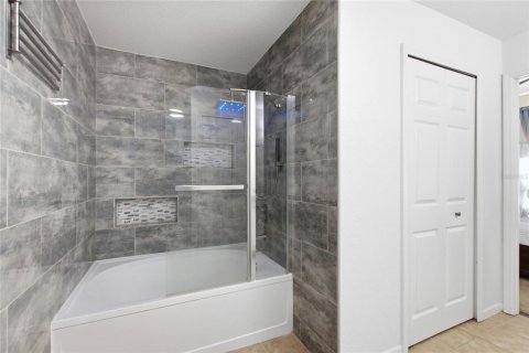 Купить кондоминиум в Орландо, Флорида 5 комнат, 96.99м2, № 2294626 - фото 14