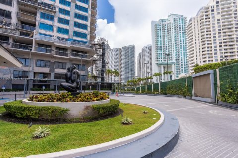 Copropriété à vendre à Miami, Floride: 1 chambre, 71.53 m2 № 1951165 - photo 14