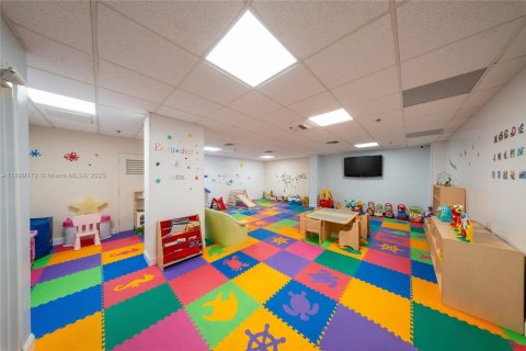 Copropriété à vendre à Miami, Floride: 1 chambre, 71.53 m2 № 1951165 - photo 11