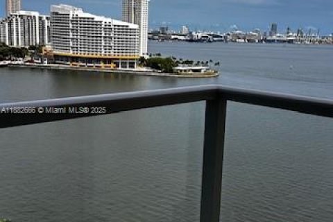 Copropriété à louer à Miami, Floride: 1 chambre, 69.68 m2 № 1931848 - photo 18